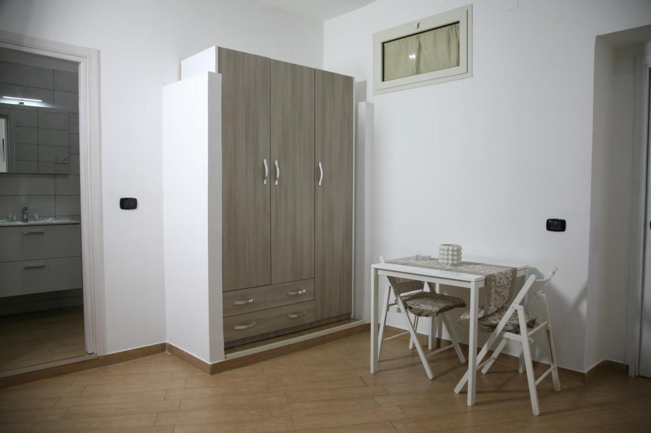 Dimora Portanolana Hotel Наполи Екстериор снимка