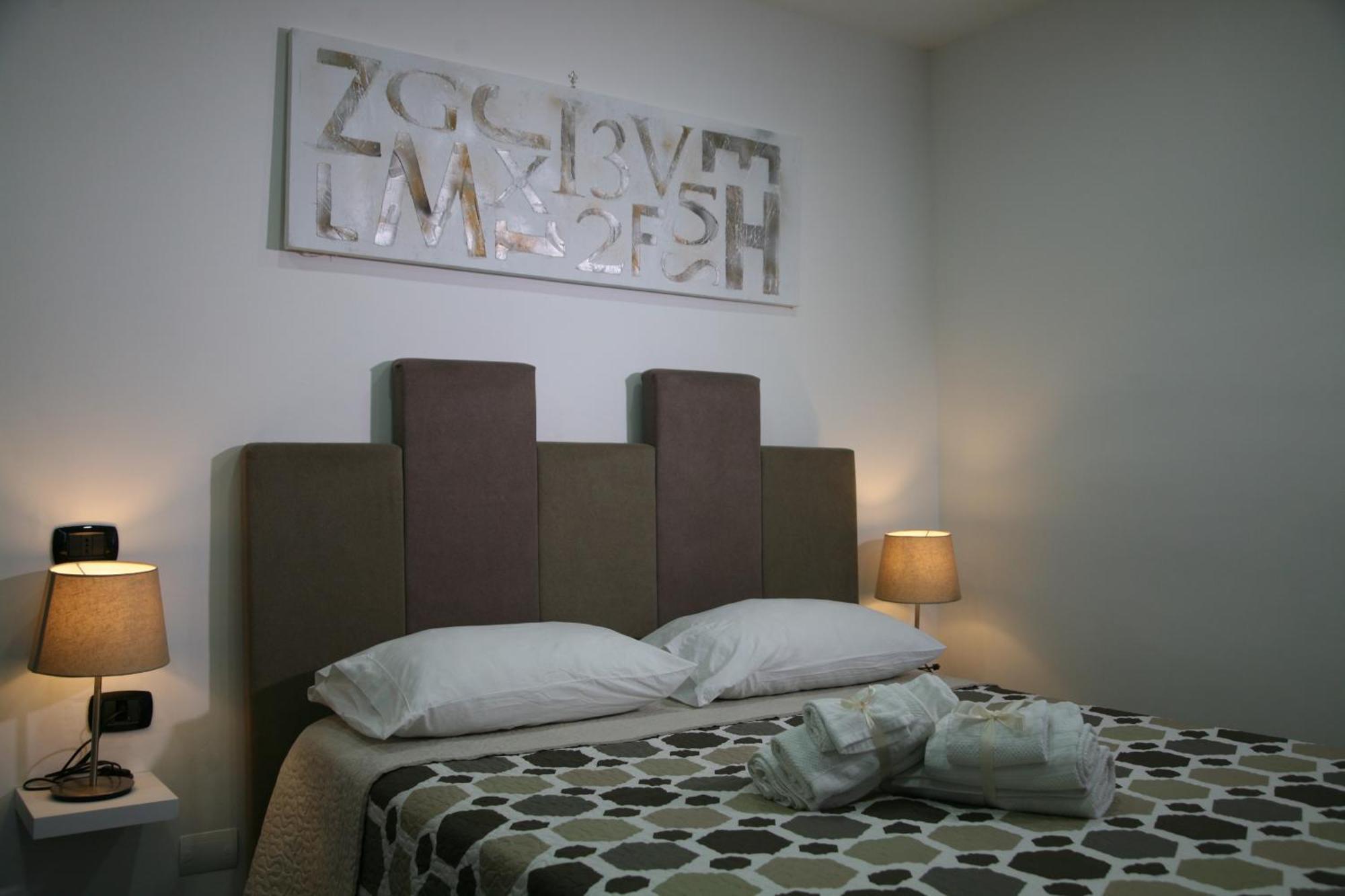 Dimora Portanolana Hotel Наполи Екстериор снимка