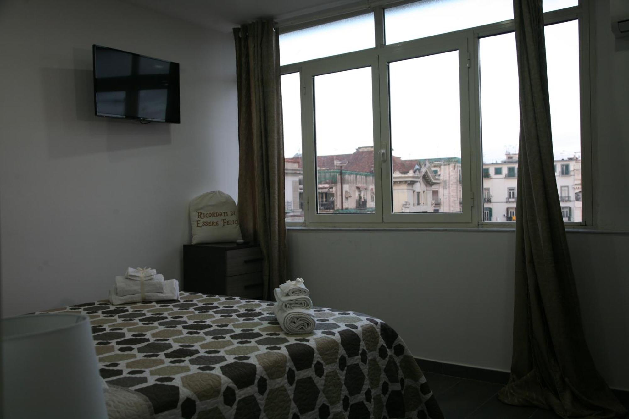 Dimora Portanolana Hotel Наполи Екстериор снимка